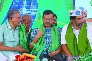 Kejriwal expressed confidence at farmers' rally to form corruption free govt in Karnataka