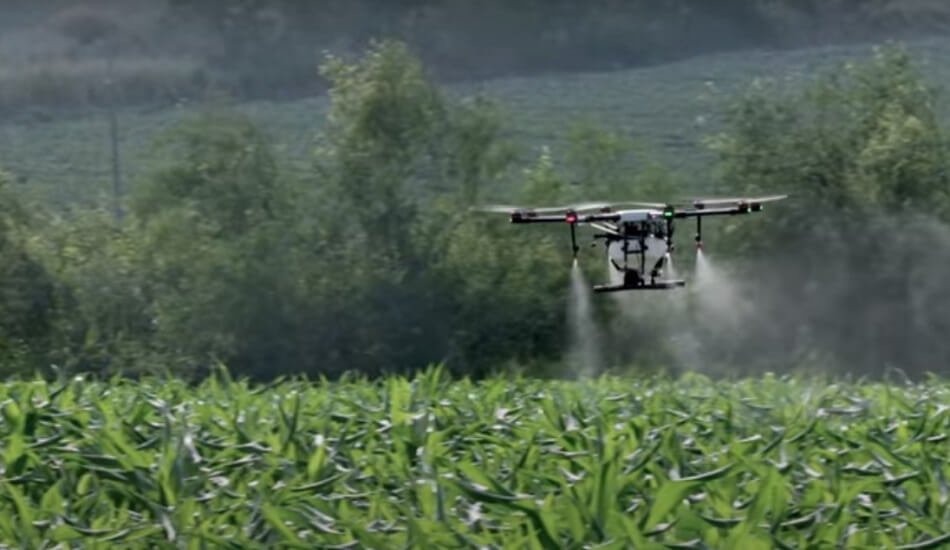 Drawbacks and Benefits of using drones in agriculture - Industry view